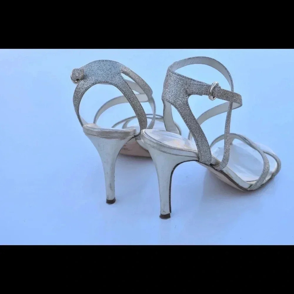 Butter heeled sandals - Picture 3 of 7